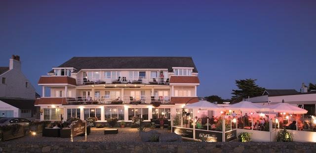 Cobo Bay Hotel & The Beach Terrace